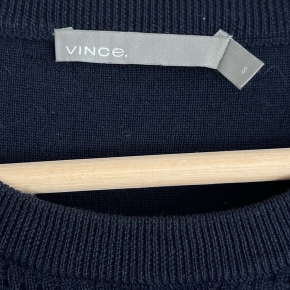 Vince Men's Sweater - Picture 3 of 5